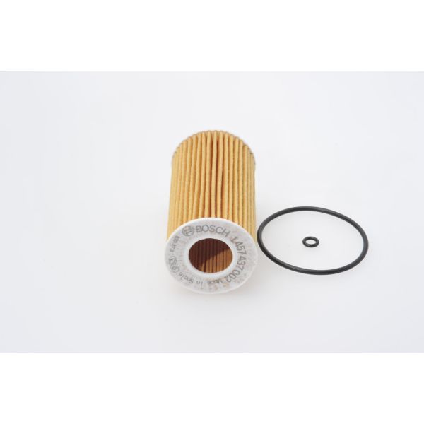Bosch 1457437002 Oil Filter